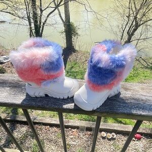 Hunter Intrepid Rainbow Snow Boot Toddler White Multi Faux Fur Pull On Girls 7